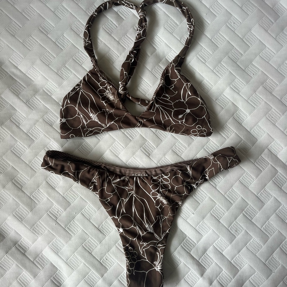Acacia Kapa Set
